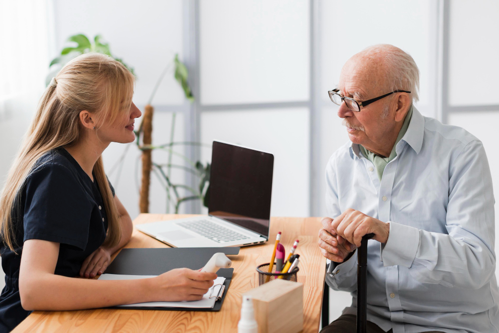 10 Ways Insurance Assistance Can Be a Financial Helping Hand for Elderly Age