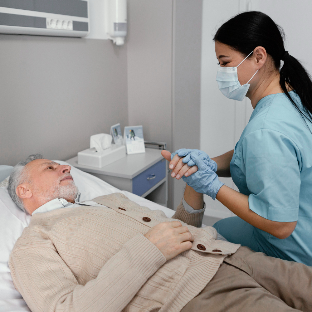 Lifesavers for Seniors: The Vital Role of Emergency Care Assistance for Elderly Age