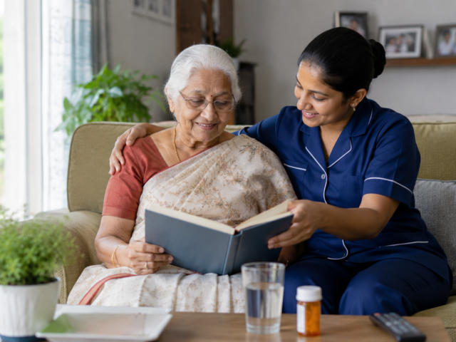 How Families Can Choose the Right Elderly Care Services for Aging Parents
